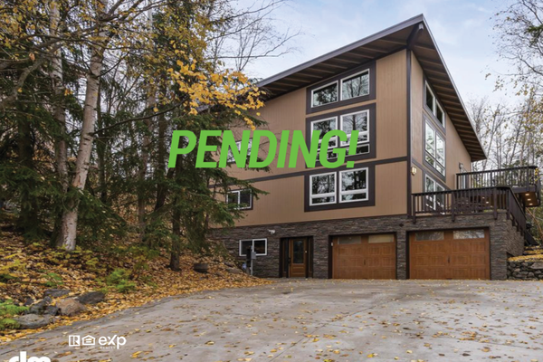 🔥PENDING! | 💰 $640,000 | 📍Anchorage - 🛌 4 Bed | 🛀 3 Bath | 🌲 .24 Acres | 🏡 2,725 SF - 4155 Apollo Dr, Anchorage AK 99504
🌅Beautiful East Anchorage Home. Homes in this neighborhood and condition don't come to market often. This home has been through a complete update and remodel 2021, giving it a new construction feel. Seller just complete a total makeover of his home. Apollo Dr. has a large open layout, huge triple pane windows allowing the natural light in, distant views, fireplace, catwalk, treed lot, low maintenance yard with mature landscape, engineered hardwood floors, plumbed for bar, amazing granite counter tops, silhouette barn door, new decks, rock siding. fresh paint interior and exterior, security camera, arctic entry, master with his and her closet, custom cabinets, heated driveway, roof was just replaced this summer, excellent neighborhood,electric vehicle charging outlet in the garage, friendly neighbors, updated staircase, updated fireplace, wildlife in the area, 15 minutes from JBER, Just minutes away from hospitals, schools, shopping, entertainment. Home will be professionally cleaned prior to recording.
📲Schedule your private showing today! 907-885-3305
Unity Home Group Alaska - EXP Realty, LLC. Anchorage 🔥PENDING! | 💰 $640,000 | 📍Anchorage - 🛌 4 Bed | 🛀 3 Bath | 🌲 .24 Acres | 🏡 2,725 SF - 4155 Apollo Dr, Anchorage AK 99504
🌅Beautiful East Anchorage Home. Homes in this neighborhood and condition don't come to market often. This home has been through a complete update and remodel 2021, giving it a new construction feel. Seller just complete a total makeover of his home. Apollo Dr. has a large open layout, huge triple pane windows allowing the natural light in, distant views, fireplace, catwalk, treed lot, low maintenance yard with mature landscape, engineered hardwood floors, plumbed for bar, amazing granite counter tops, silhouette barn door, new decks, rock siding. fresh paint interior and exterior, security camera, arctic entry, master with his and her closet, custom cabinets, heated driveway, roof was just replaced this summer, excellent neighborhood,electric vehicle charging outlet in the garage, friendly neighbors, updated staircase, updated fireplace, wildlife in the area, 15 minutes from JBER, Just minutes away from hospitals, schools, shopping, entertainment. Home will be professionally cleaned prior to recording.
📲Schedule your private showing today! 907-885-3305
Unity Home Group Alaska - EXP Realty, LLC. Anchorage