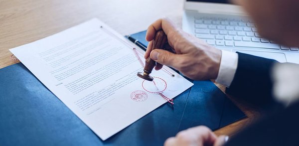 Power of Attorney - In accordance with Florida state law, all power of attorney forms must be notarized by a duly appointed notary. Find a notary you can trust! 

I supply my own witnesses most of the time. I will always be on time and usually early, and I will ensure all of your documents are TRIPLE Checked for accuracy and all signatures and dates are correct. I even provide my own FedEx envelopes for overnight delivery.