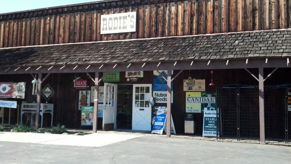 alamo feed & pet supply