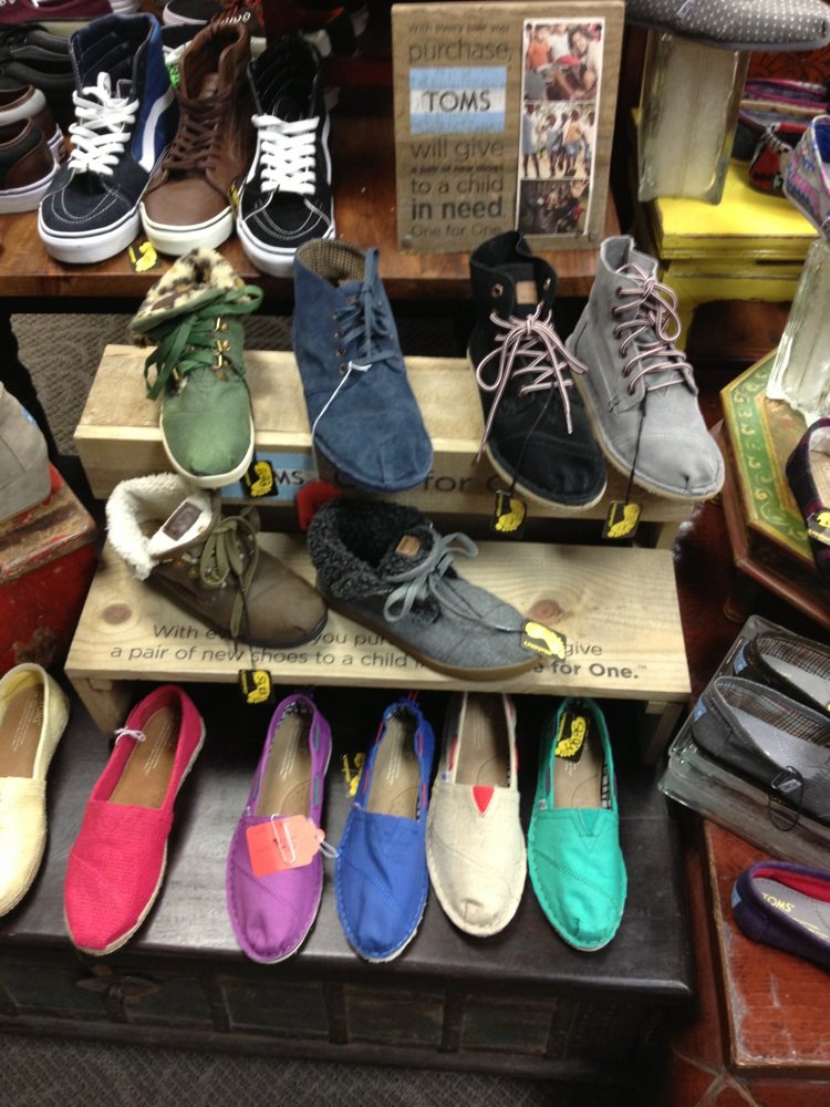 Abbadabba S Kennesaw Closed 10 Photos Shoe Stores 2615 George Busbee Pkwy Kennesaw Ga Phone Number Yelp